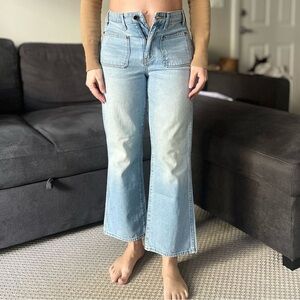 Khaite Rachel Patch Pocket Flare Jeans - Light Blue
Denim Austin - Size 28
